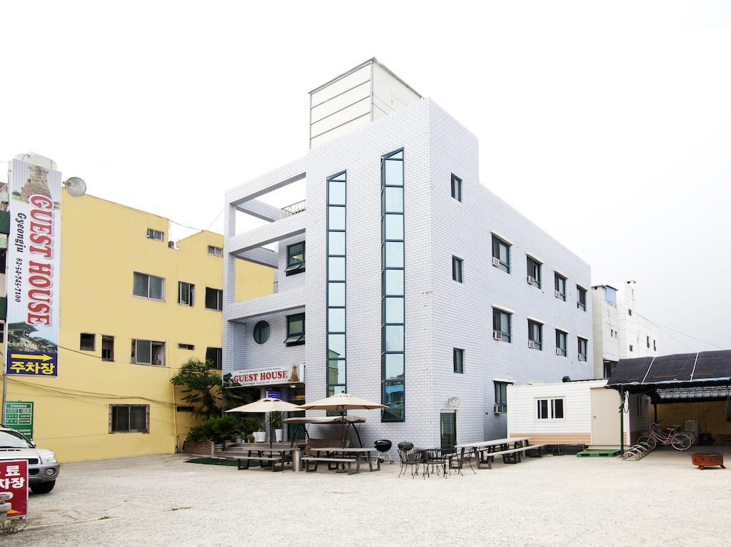 Goodstay Backpackers Gyeongju Guesthouse Exterior photo