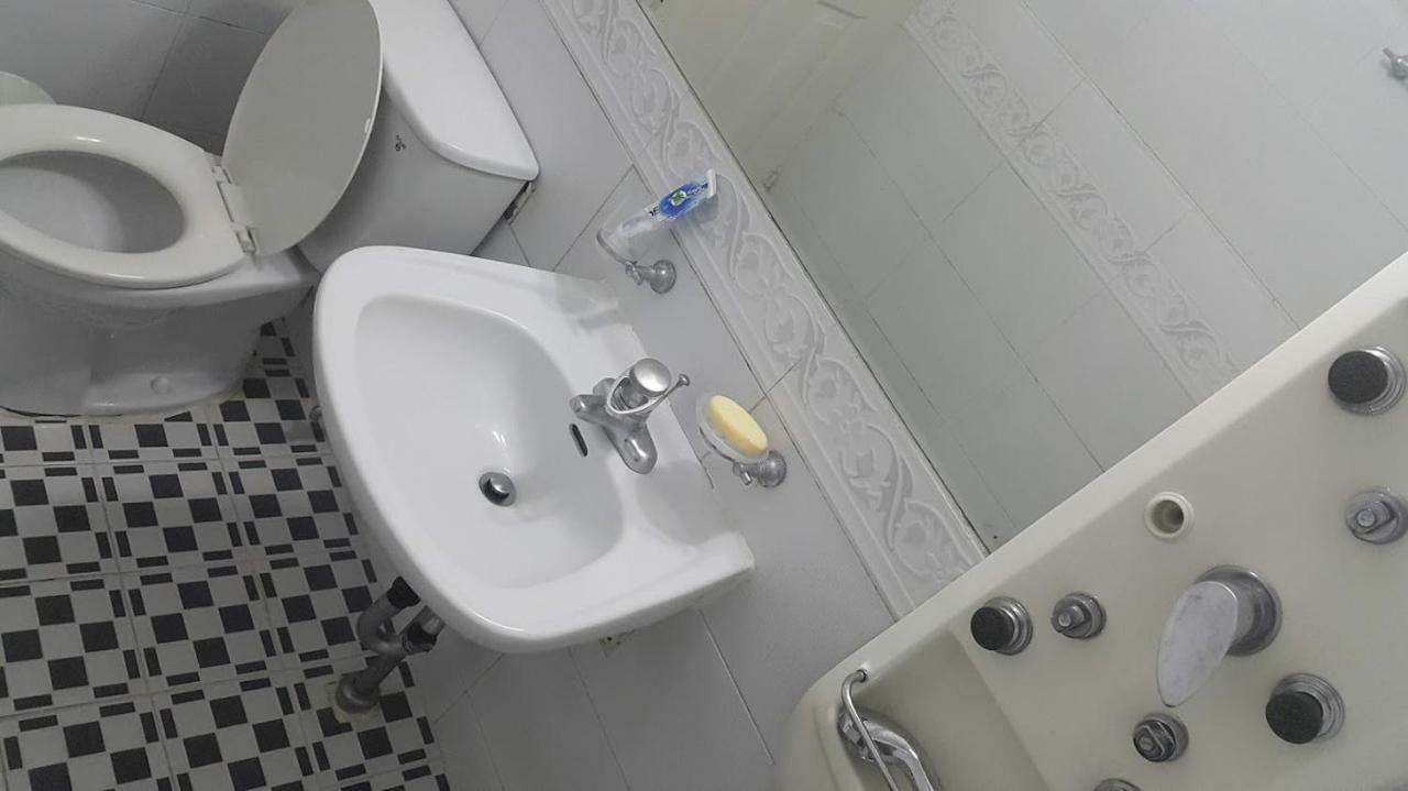 Goodstay Backpackers Gyeongju Guesthouse Exterior photo